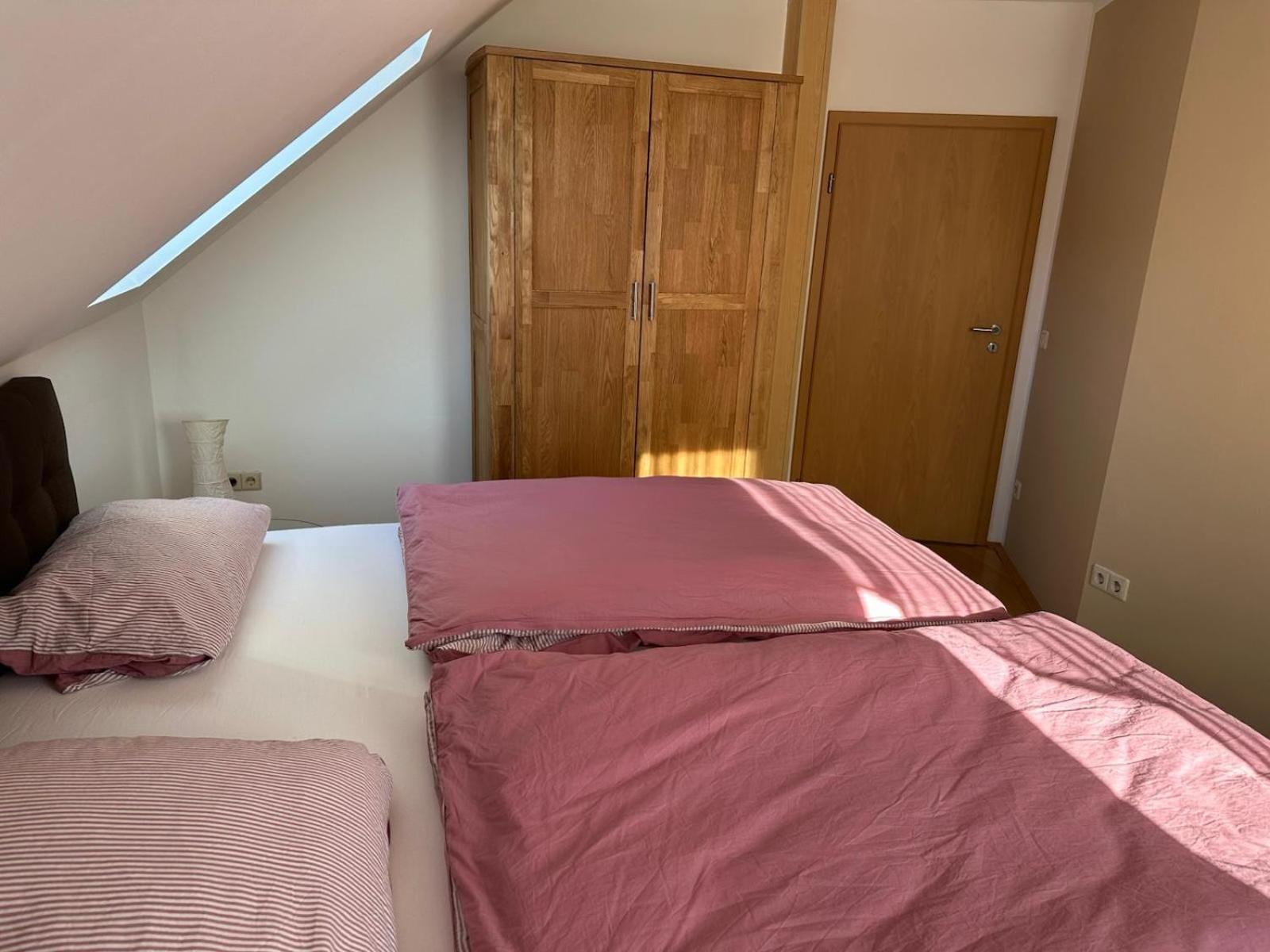 Ferienwohnung Am Muehlenwanderweg Straufhain Exterior foto